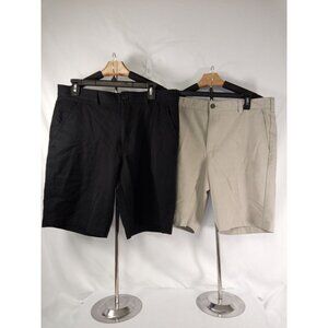 IZOD Men's Golf Shorts 1 Black 1  Tan Size 34